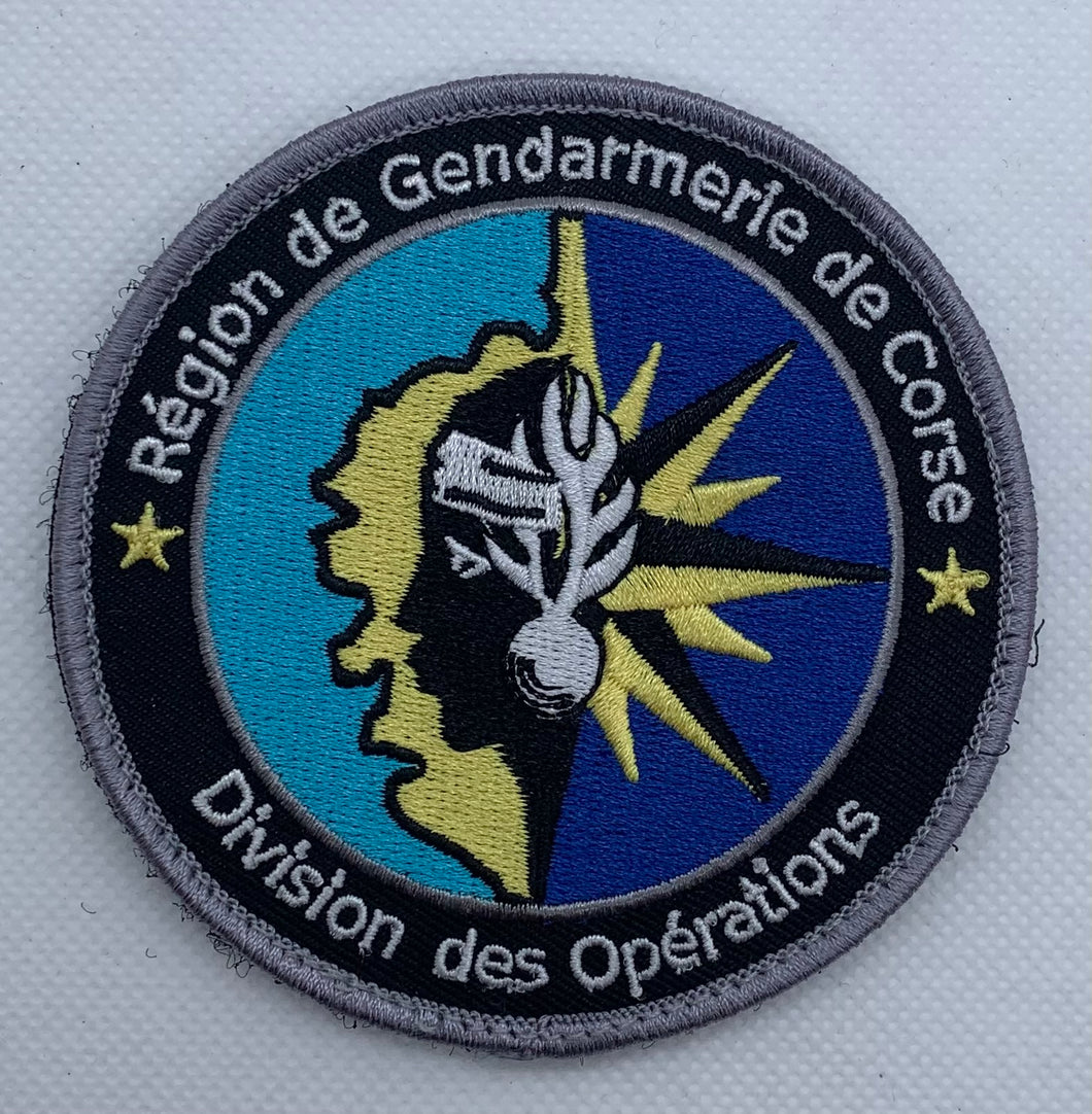 ÉCUSSONS DIVISION DES OPÉRATIONS